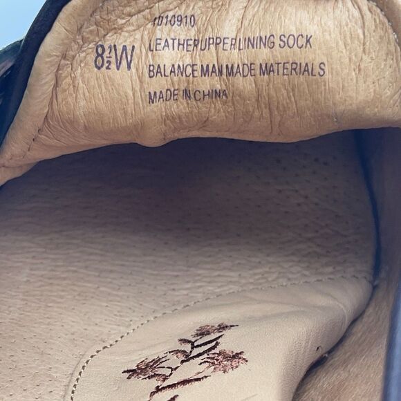 SOFFT Leather Slip-on Shoes Women’s Size 8.5 Cognac Brown Square Toe Kitten Heel - Picture 8 of 15